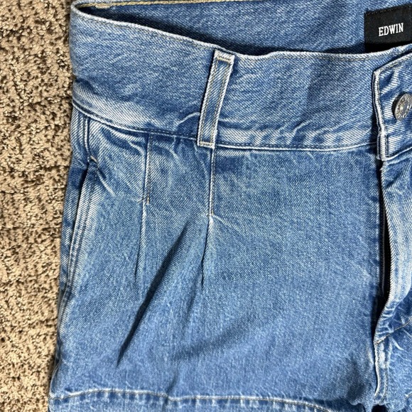 Edwin EUC Isla Denim Pleated Cotton Shorts size 28 - Picture 5 of 8
